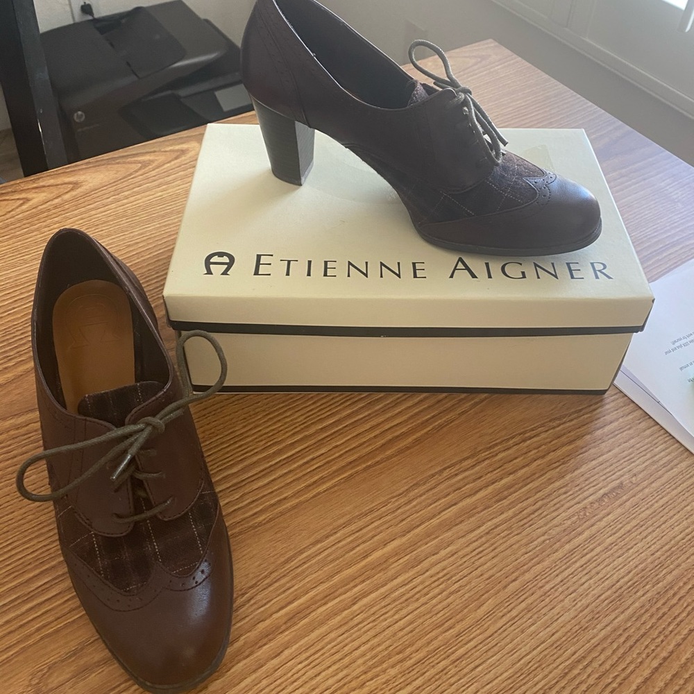 Etienne Aigner shoe